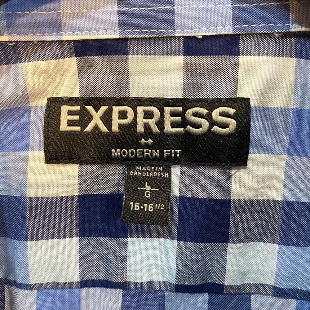 Express Modern Fit Button Down - Picture 6 of 6